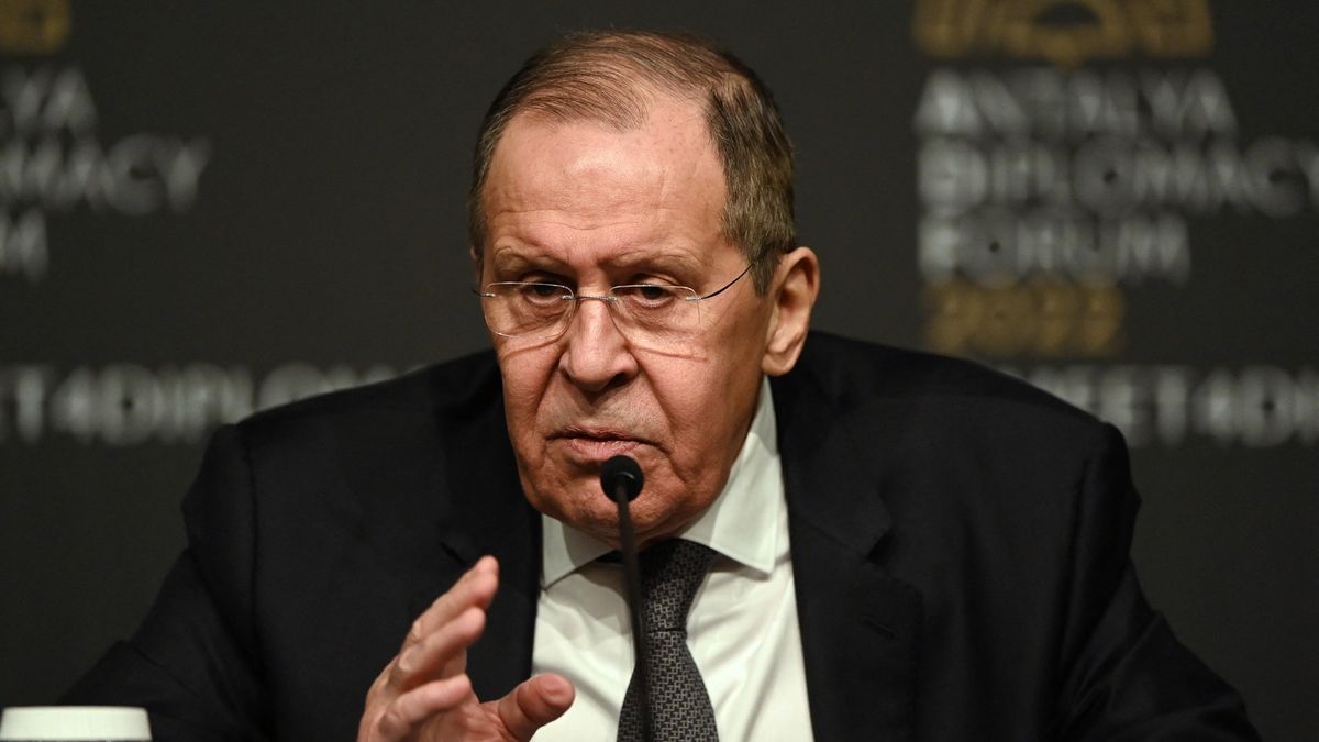 Lavrov: Rusko není křišťálově čisté a nestydí se za to